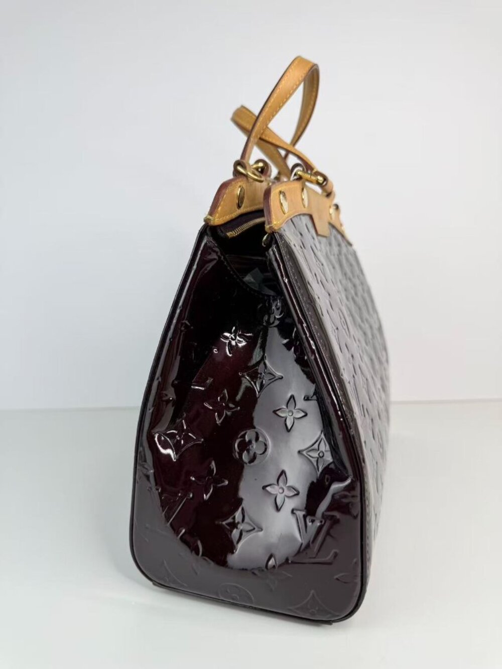 Louis Vuitton Brea MM Monogram Vernis Patent Leather Satchel Bag - Picture 4 of 12